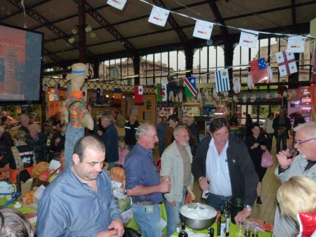 halles_narbonne_semaine_du_gout_courges_vin_primeur_banda_couleur_soleil_soupes_degustation_animation_2015-21
