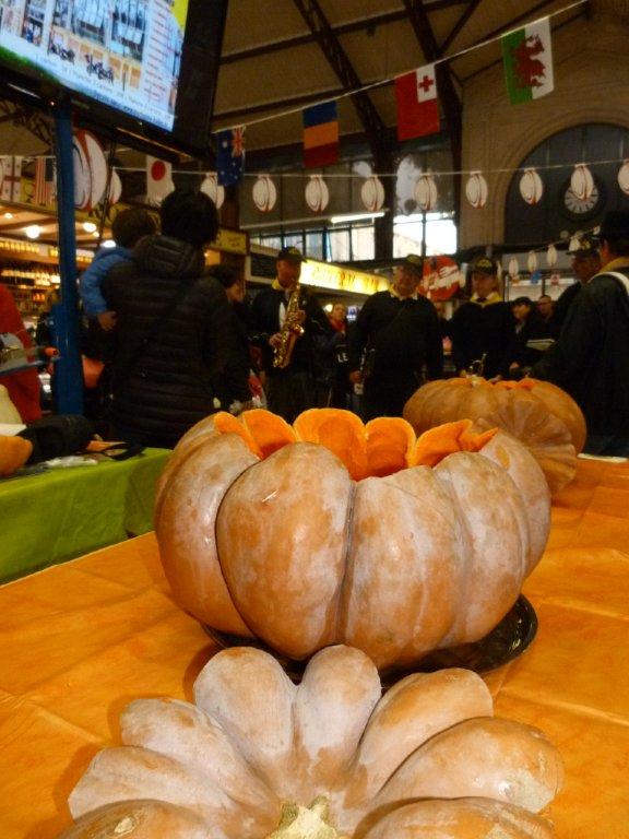 halles_narbonne_semaine_du_gout_courges_vin_primeur_banda_couleur_soleil_soupes_degustation_animation_2015-28