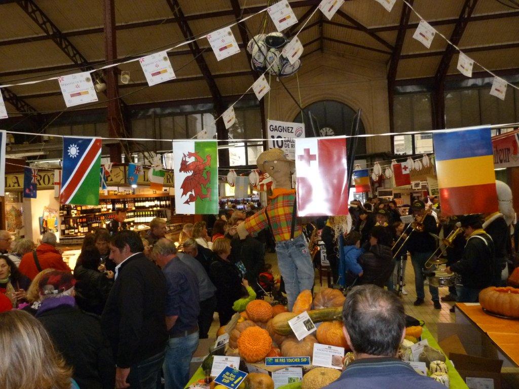 halles_narbonne_semaine_du_gout_courges_vin_primeur_banda_couleur_soleil_soupes_degustation_animation_2015-31