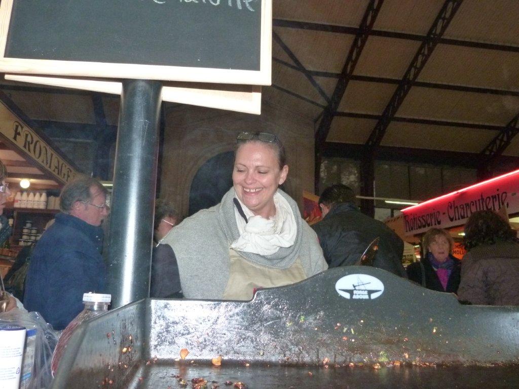les_halles_de_narbonne_animation_promotion_produits_tripiers_interbev_benoit_carquet_champion_de_france_cuisine_plancha-23-11-2013-22