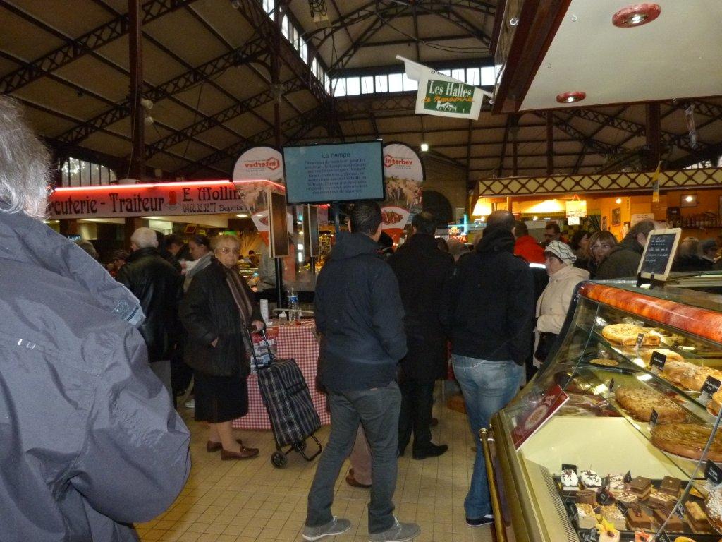 les_halles_de_narbonne_animation_promotion_produits_tripiers_interbev_benoit_carquet_champion_de_france_cuisine_plancha-23-11-2013-48