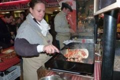 les_halles_de_narbonne_animation_promotion_produits_tripiers_interbev_benoit_carquet_champion_de_france_cuisine_plancha-23-11-2013-39