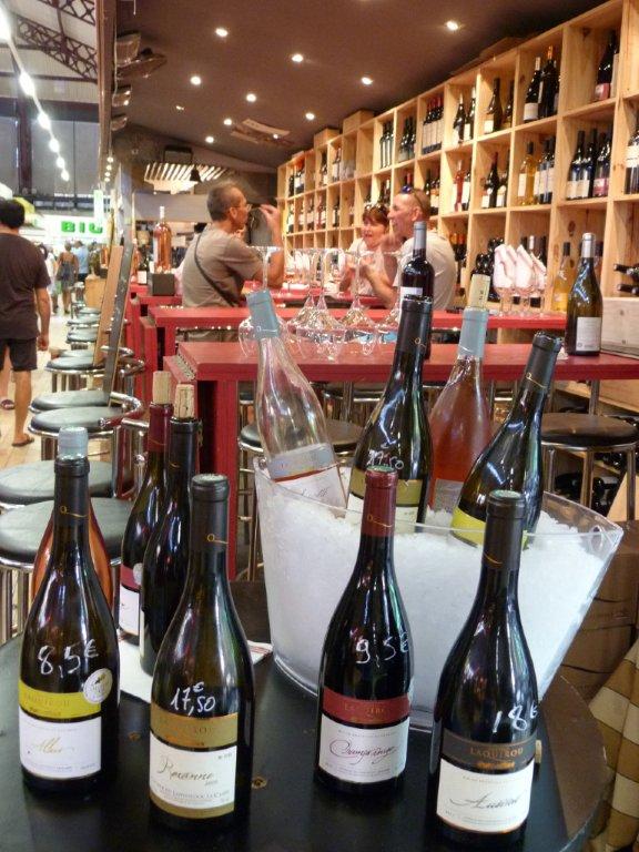 les_halles_de_narbonne_les_tapas_de_la_clape_firat_abbas_caviste_vin_tapas_manger_restaurant-02