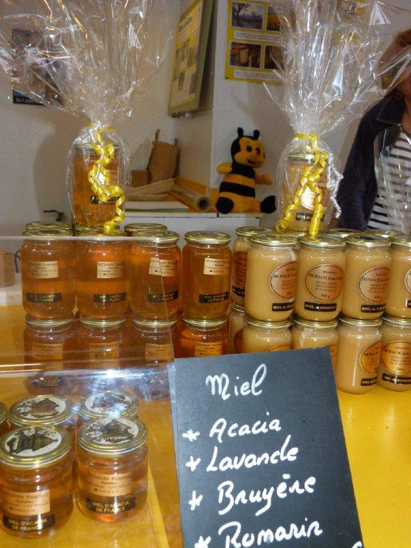 halles_narbonne_la-ruche-des-halles_miel_propolis_gelee-royale_sucettes_bonbons_33