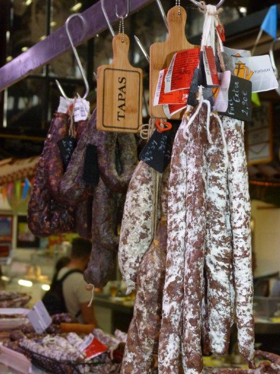 les_halles_de_narbonne_boucherie_charcuterie_chez_bebelle_21