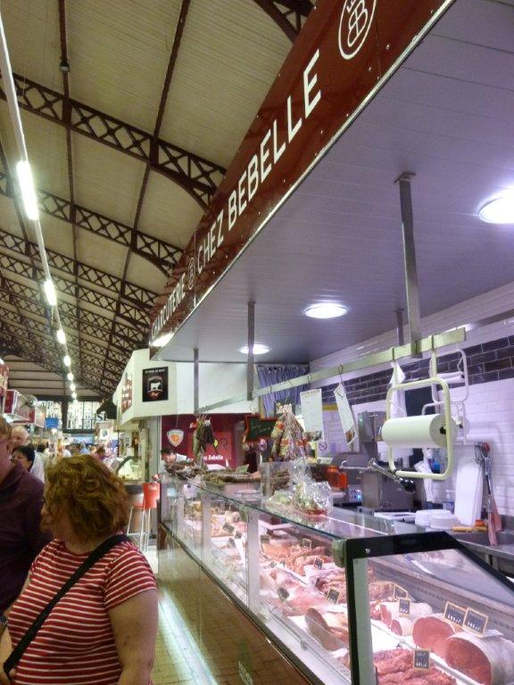 les_halles_de_narbonne_boucherie_charcuterie_chez_bebelle_23