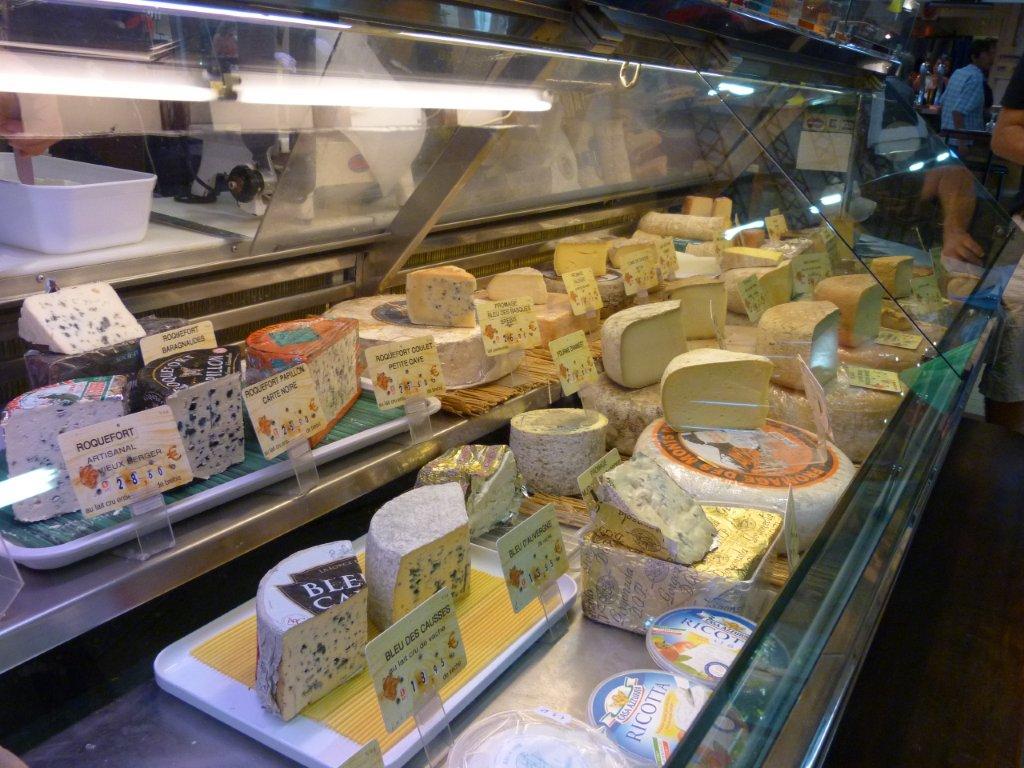 les_halles_de_narbonne_le_haloir_fromagerie_nabonne-08