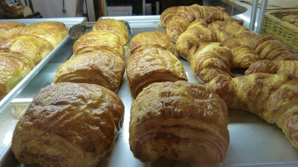 halles_narbonne_boulangerie_patisserie_la_baguette_d_anatole_pain_gateau-02