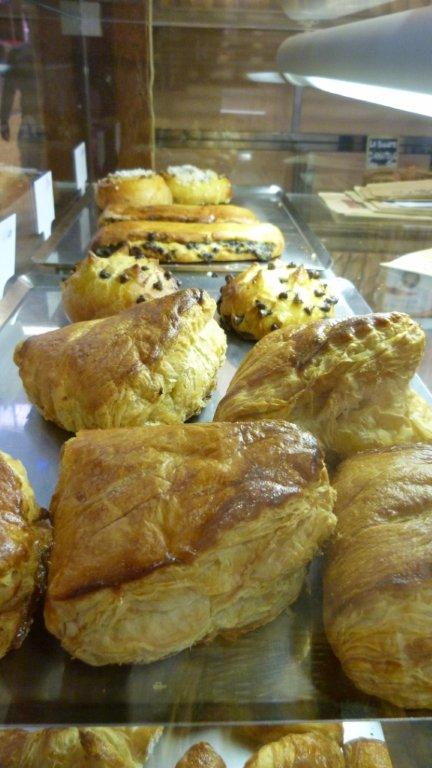 halles_narbonne_boulangerie_patisserie_la_baguette_d_anatole_pain_gateau-04