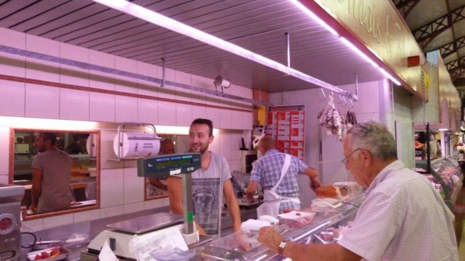 halles_narbonne_boucher_charcutier_dubois_et_fils_artisan_commercants_-01