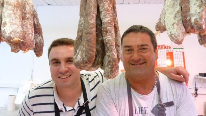 halles_narbonne_boucher_charcutier_producteur_artisan_commercant_maison_riviere_03