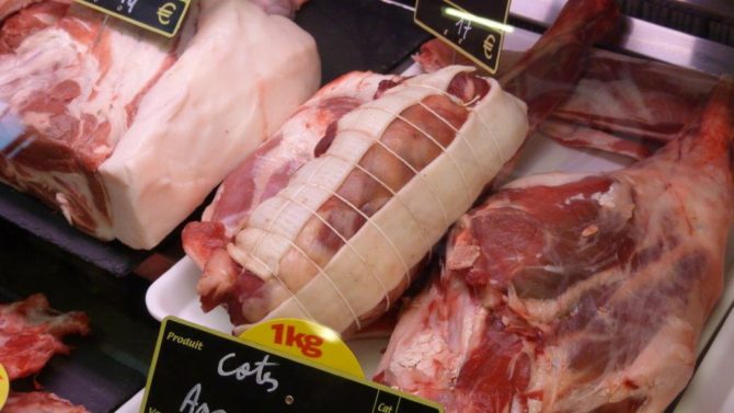 halles_narbonne_boucher_charcutier_producteur_artisan_commercant_maison_riviere_10