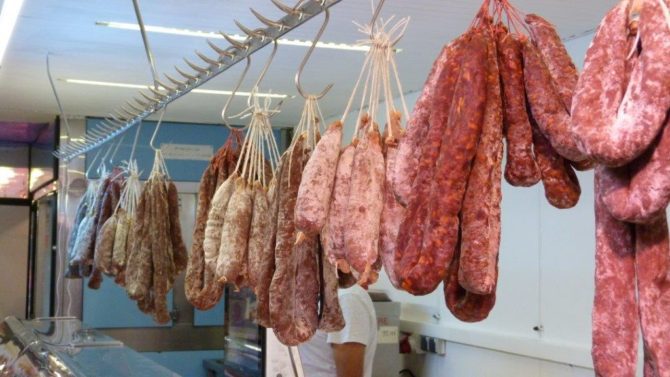 halles_narbonne_boucher_charcutier_producteur_artisan_commercant_maison_riviere_12