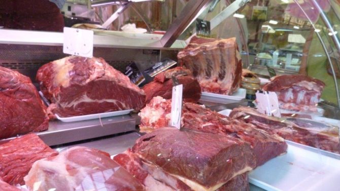 halles_narbonne_boucherie_charcuterie_bareil_commercants_artisans_halles_05