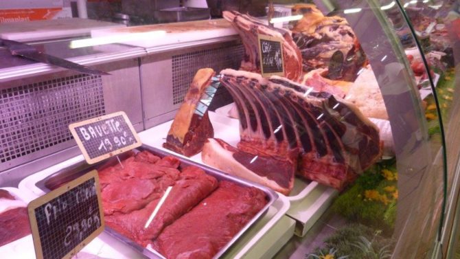 halles_narbonne_boucherie_charcuterie_goixart_viand_2000_commercants_artisans_halles_06