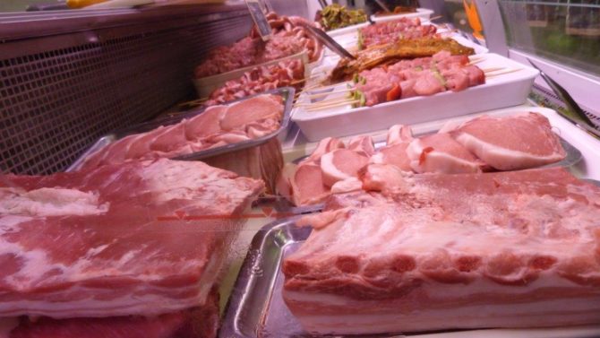halles_narbonne_boucherie_charcuterie_goixart_viand_2000_commercants_artisans_halles_10