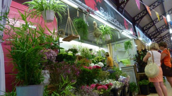 halles_narbonne_fleuriste_chez_rolande_fleurs_artisan-24
