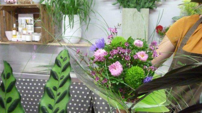 halles_narbonne_fleuriste_chez_rolande_fleurs_artisan-29
