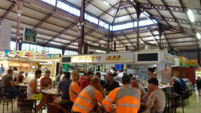 halles_narbonne_snack_bar_central_bar_roger_15
