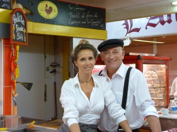 110ans-halles-narbonne-10-11-sept-2011-19_clanet_volailles