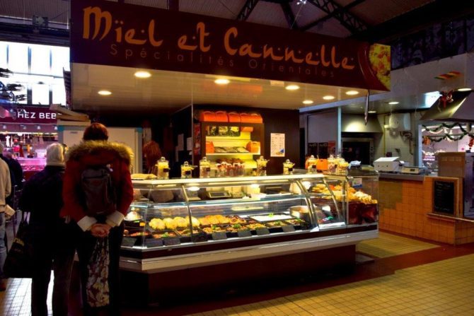halles_narbonne_miel-et-cannelle_specialites_orientales-12