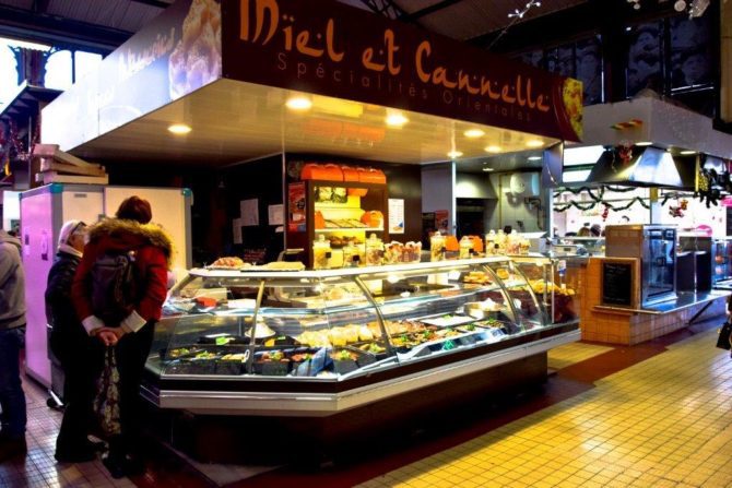 halles_narbonne_miel-et-cannelle_specialites_orientales-14
