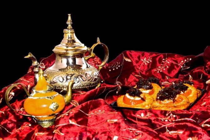 halles_narbonne_miel-et-cannelle_specialites_orientales-16