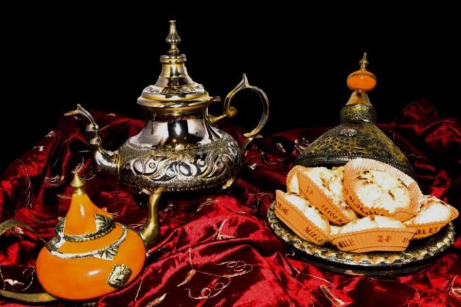 halles_narbonne_miel-et-cannelle_specialites_orientales-22