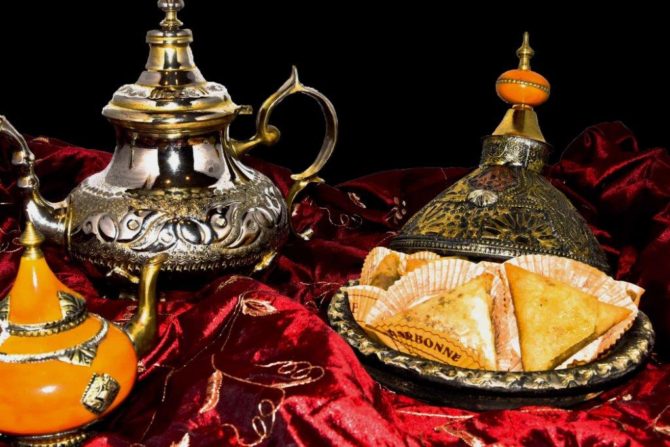 halles_narbonne_miel-et-cannelle_specialites_orientales-27