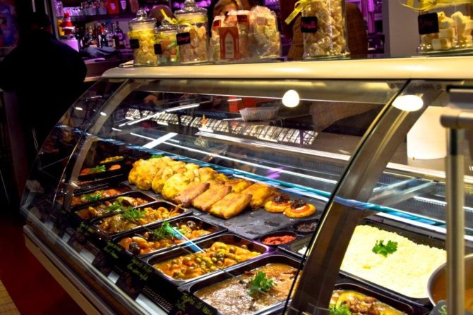 halles_narbonne_miel-et-cannelle_specialites_orientales-47