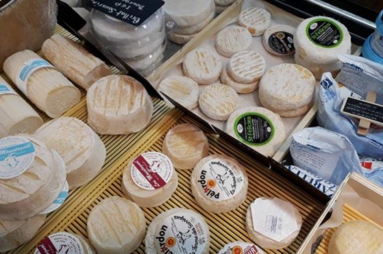 Les Grands Fromages