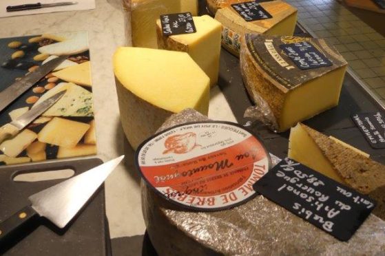 Les Grands Fromages