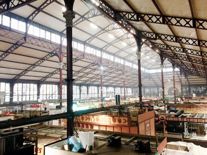 Les Halles Hautes en Couleurs