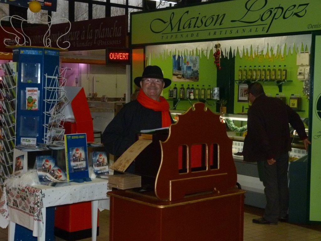 halles_narbonne_programme_fetes_fin_annee_noel_animations_culinaire_kioskasie_makis_sashimis_sushis_parade_pere_noel_2015-05