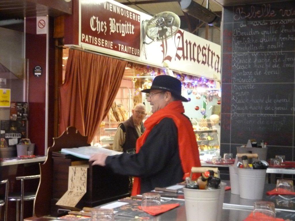 halles_narbonne_programme_fetes_fin_annee_noel_animations_culinaire_kioskasie_makis_sashimis_sushis_parade_pere_noel_2015-44