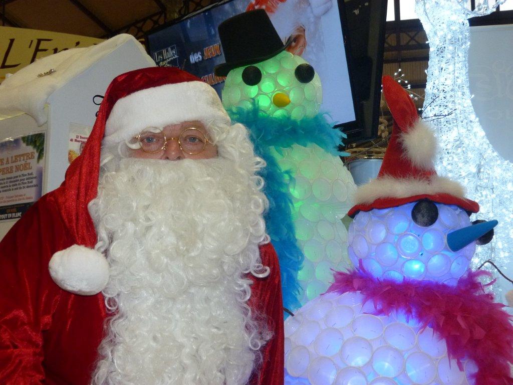 halles_narbonne_programme_fetes_fin_annee_noel_animations_culinaire_kioskasie_makis_sashimis_sushis_parade_pere_noel_2015-55